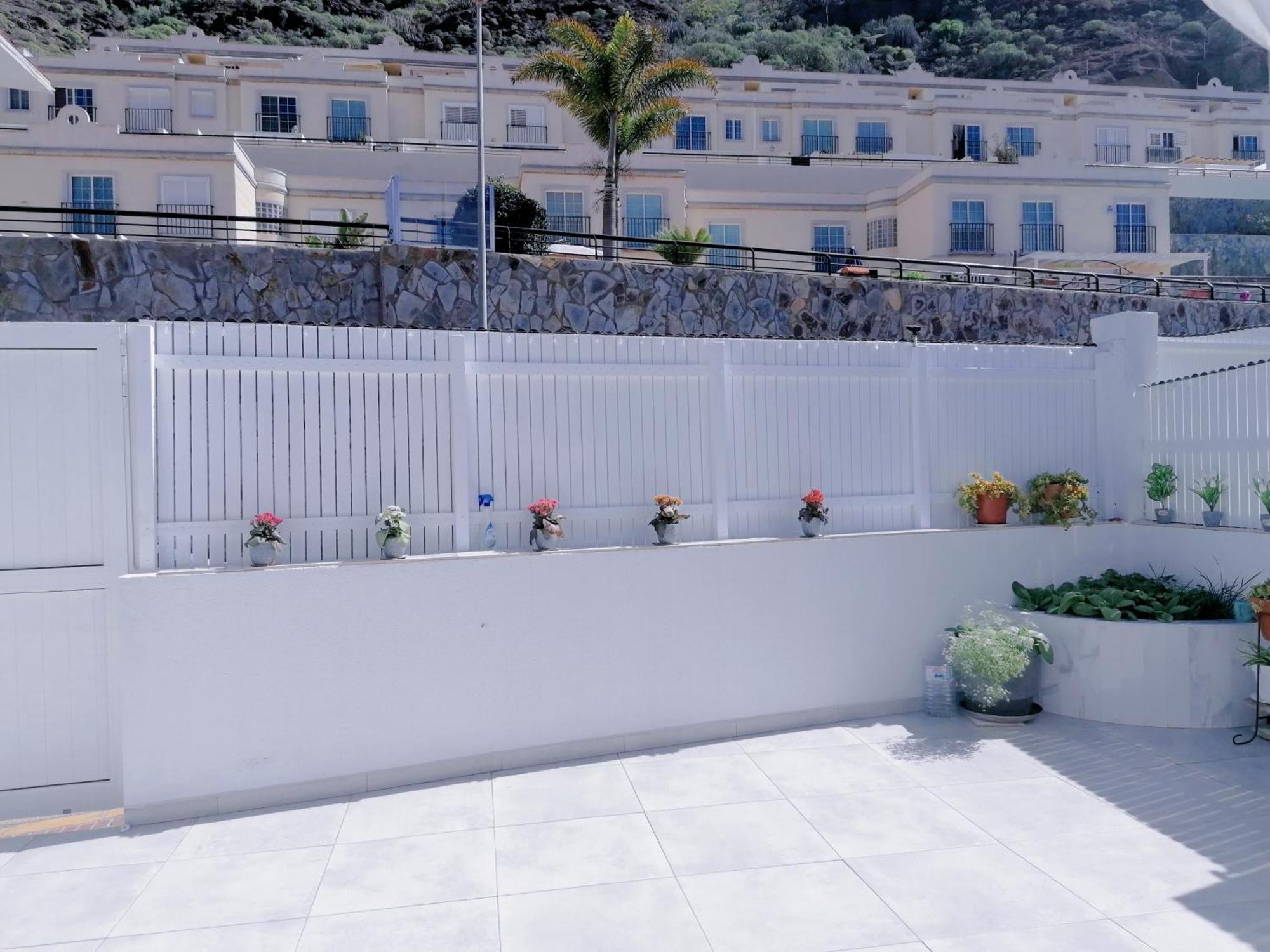 Big Villa Puerto Rico With Heated Saltwater Jacuzzi Pool & Bbq & Private Parking Ngoại thất bức ảnh